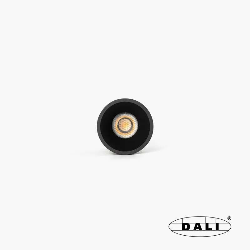 Últimas Unidades TULIPA downlight empotrable negro 10W 36° 3000K CRI90 DALI IP44