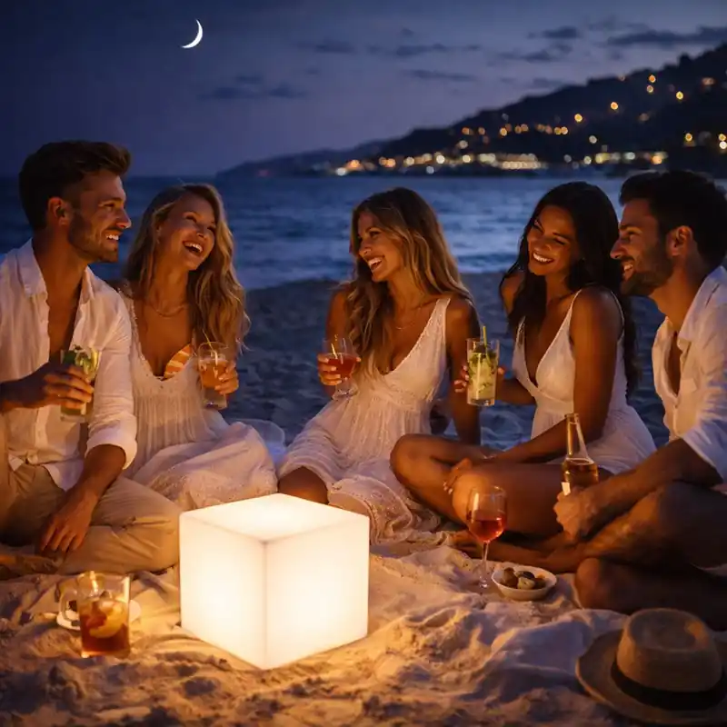 Promoción Lámpara geométrica de polietileno con LED RGB programable uso exterior
