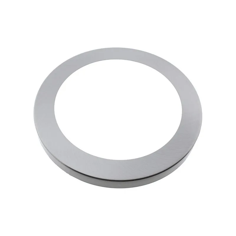 Imprescindible (Must-Have) Aro decorativo para downlight Gave